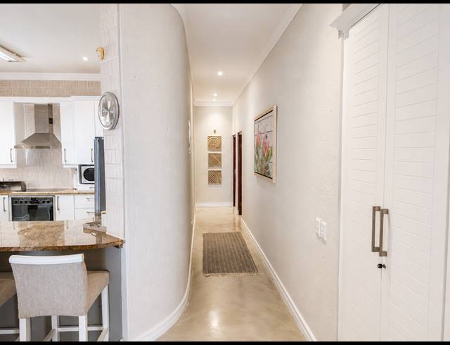 4 BEDROOM PENTHOUSE TO LET IN SIMBITHI ECO ESTATE